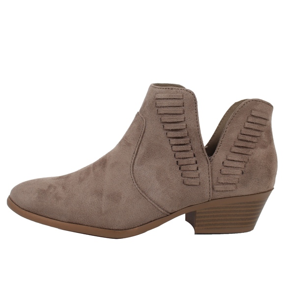 Shoes - Size 6 Taupe Faux Suede V Cut Low Stacked Heel